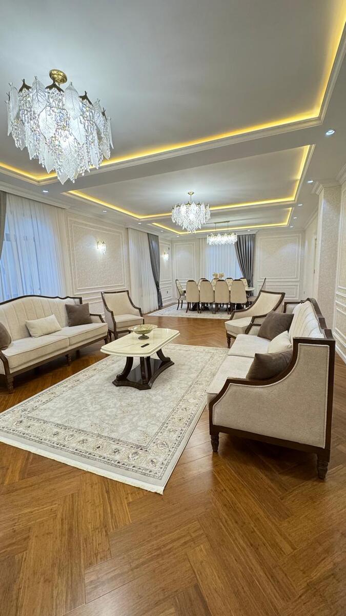 Satılır 6 otaqlı həyət evi/bağ evi 450 m² — Ev, villa, Bakı (3)