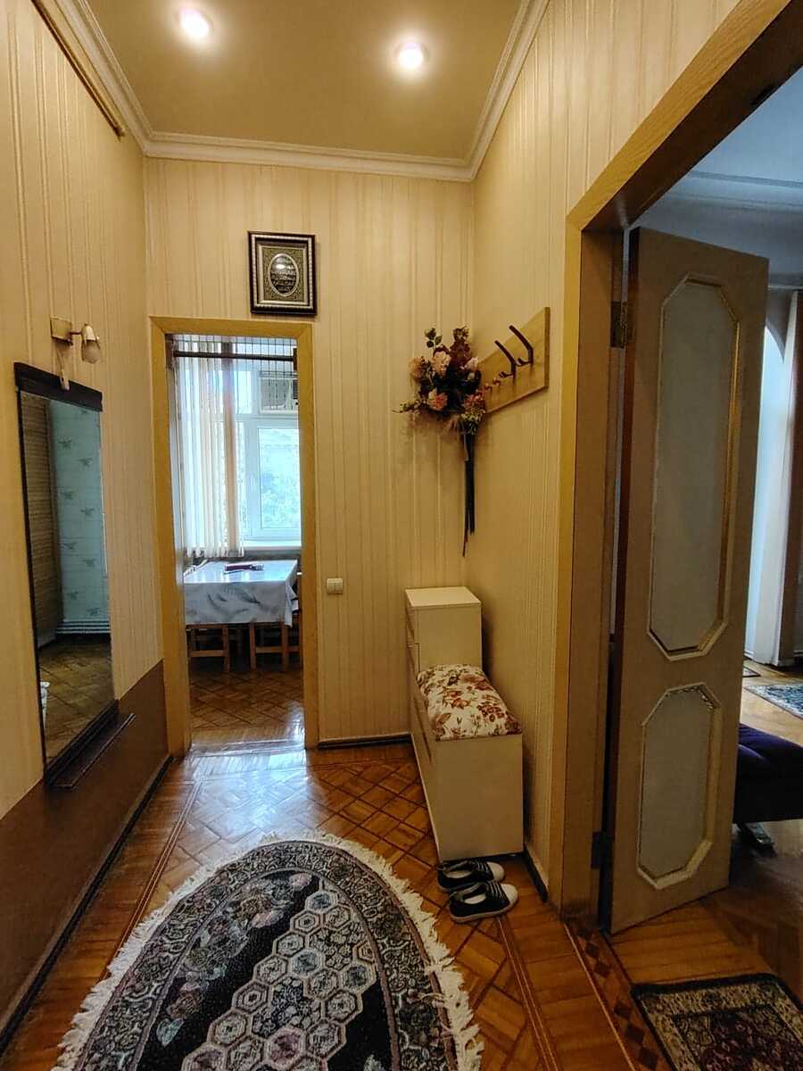 İcarəyə verilir 2 otaqlı köhnə tikili 90 m² — Mənzil, Bakı (8)