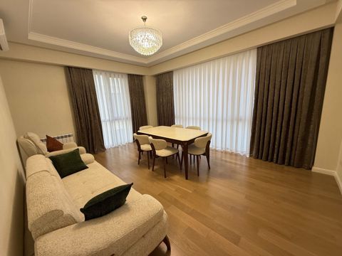 Satılır 2 otaqlı yeni tikili 63 m² — Bakı