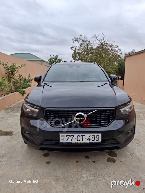 Volvo XC40, 2.0 L, 2019 il, 103 000 km