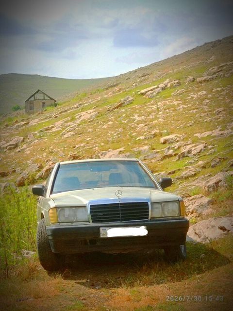 Mercedes 190, 2.0 L, 1990 il, 912 233 km — Gəncə