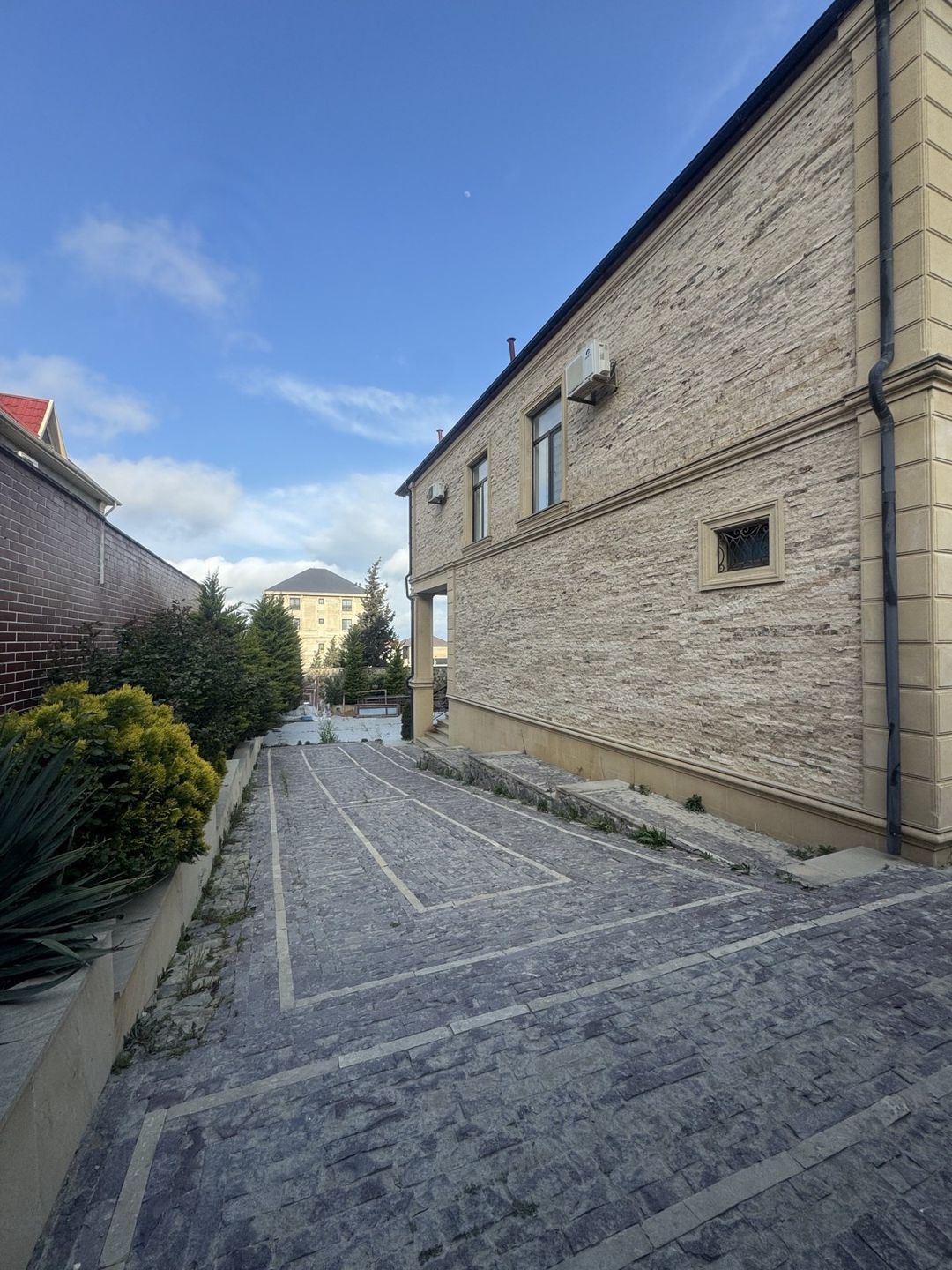 Satılır 6 otaqlı həyət evi/bağ evi 400 m² — Ev, villa, Bakı (5)