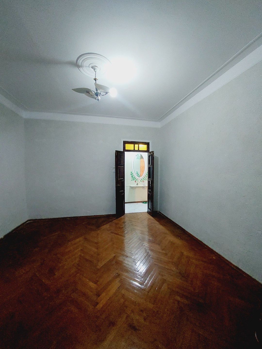 İcarəyə verilir 2 otaqlı köhnə tikili 70 m² — Mənzil, Bakı (11)