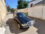 Mercedes 190, 2.0 L, 1990 il, 350 000 km — Otomobil