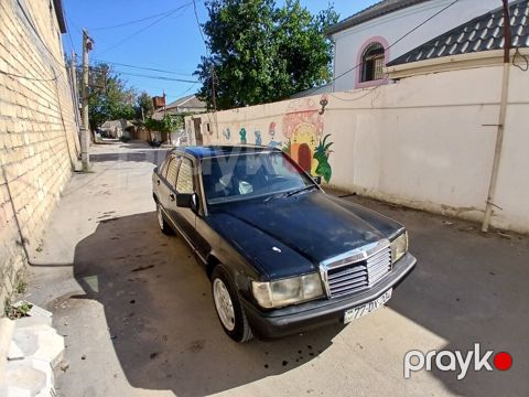 Mercedes 190, 2.0 L, 1990 il, 350 000 km