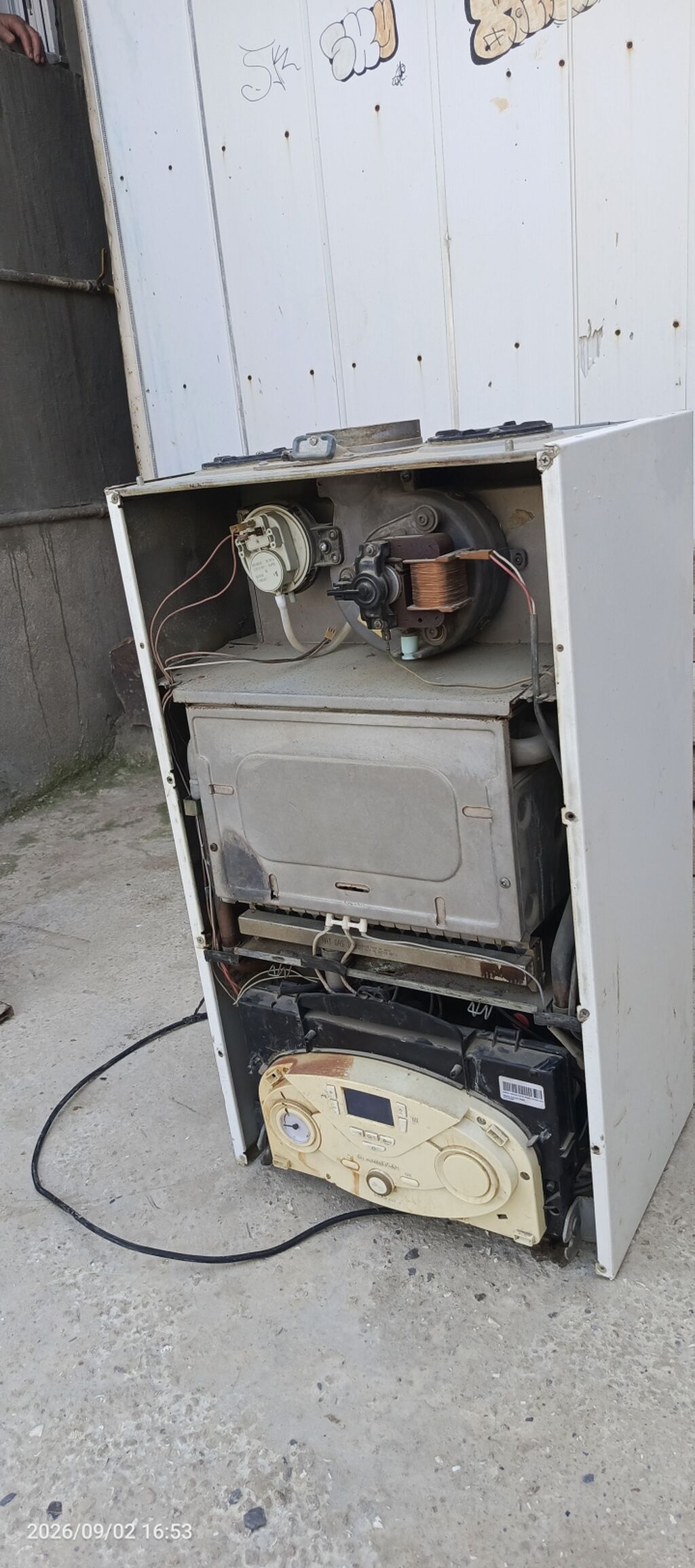 İşlənmiş Kombi Ariston 32 kVt — Kombilər, Bakı (2)