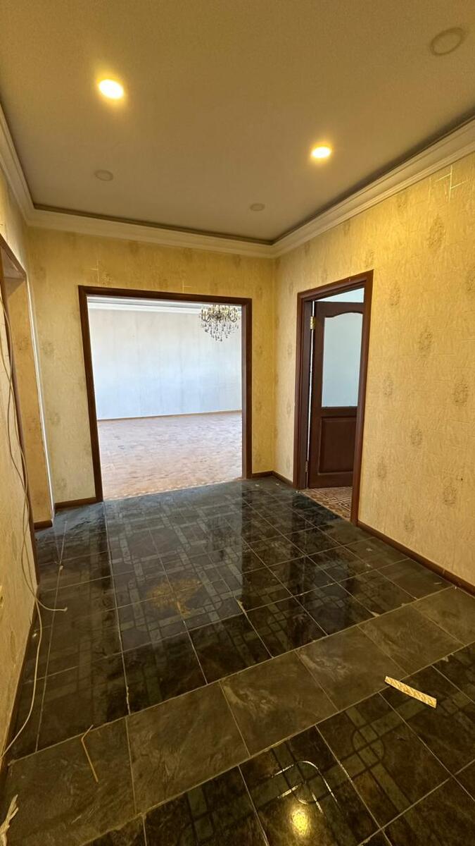 Satılır 3 otaqlı yeni tikili 140 m² — Mənzil, Bakı (9)