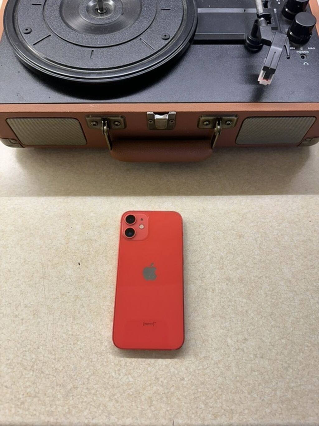 IPhone 12 mini, Qırmızı — Apple iPhone, Bakı (2)