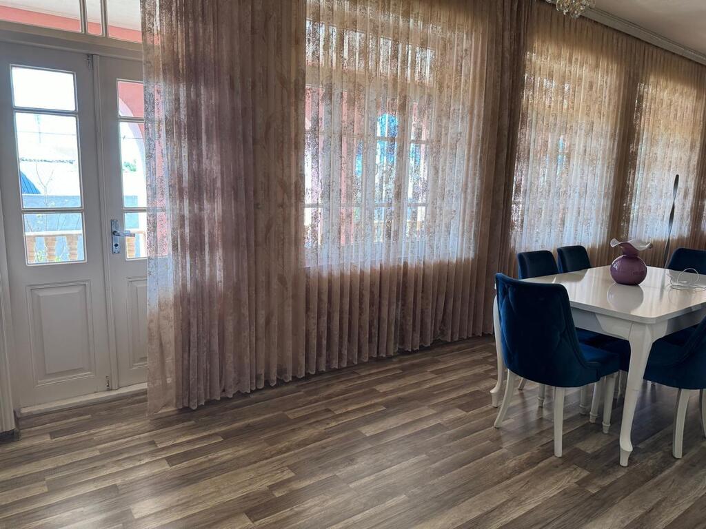 Satılır 5 otaqlı həyət evi/bağ evi 200 m² — Ev, villa, Bakı (6)