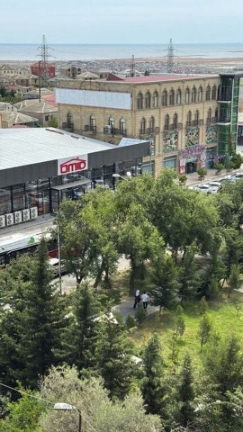 Satılır 2 otaqlı köhnə tikili 65 m² — Bakı