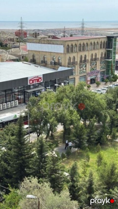 Satılır 2 otaqlı köhnə tikili 65 m²
