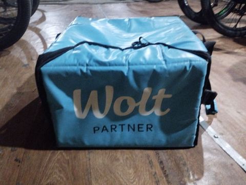 Wolt Partner termo çantası - Rəng: mavi, “Wolt Partner” loqosu — Bakı