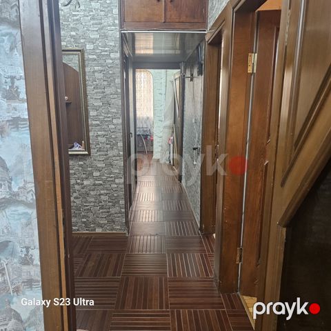 Satılır 3 otaqlı köhnə tikili 70 m²