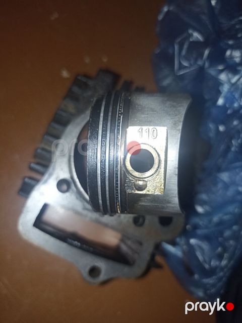 Az işləmiş porşen kolsa giliz 110 porşenli 107 sm³ silindr — Gəncə