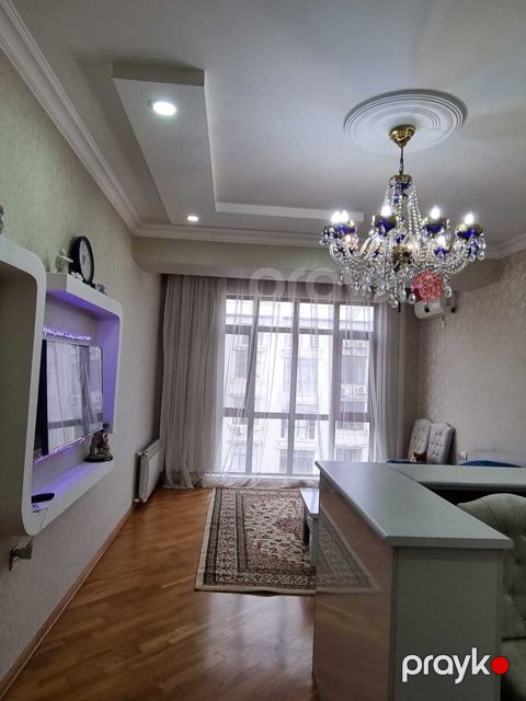 4-otaqlı yeni tikili, İnşaatçılar m., 115 m²