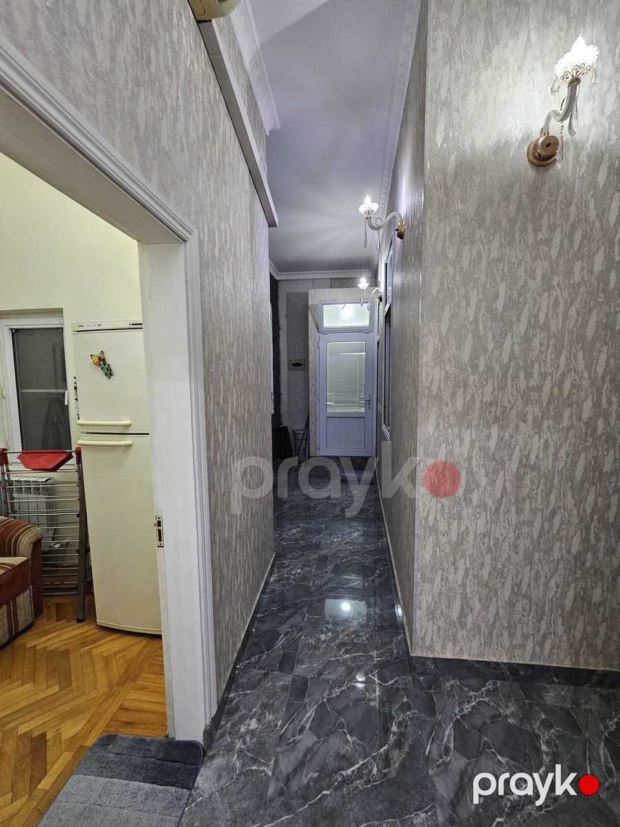 Satılır 5 otaqlı köhnə tikili 140 m² — Mənzil, Bakı (11)