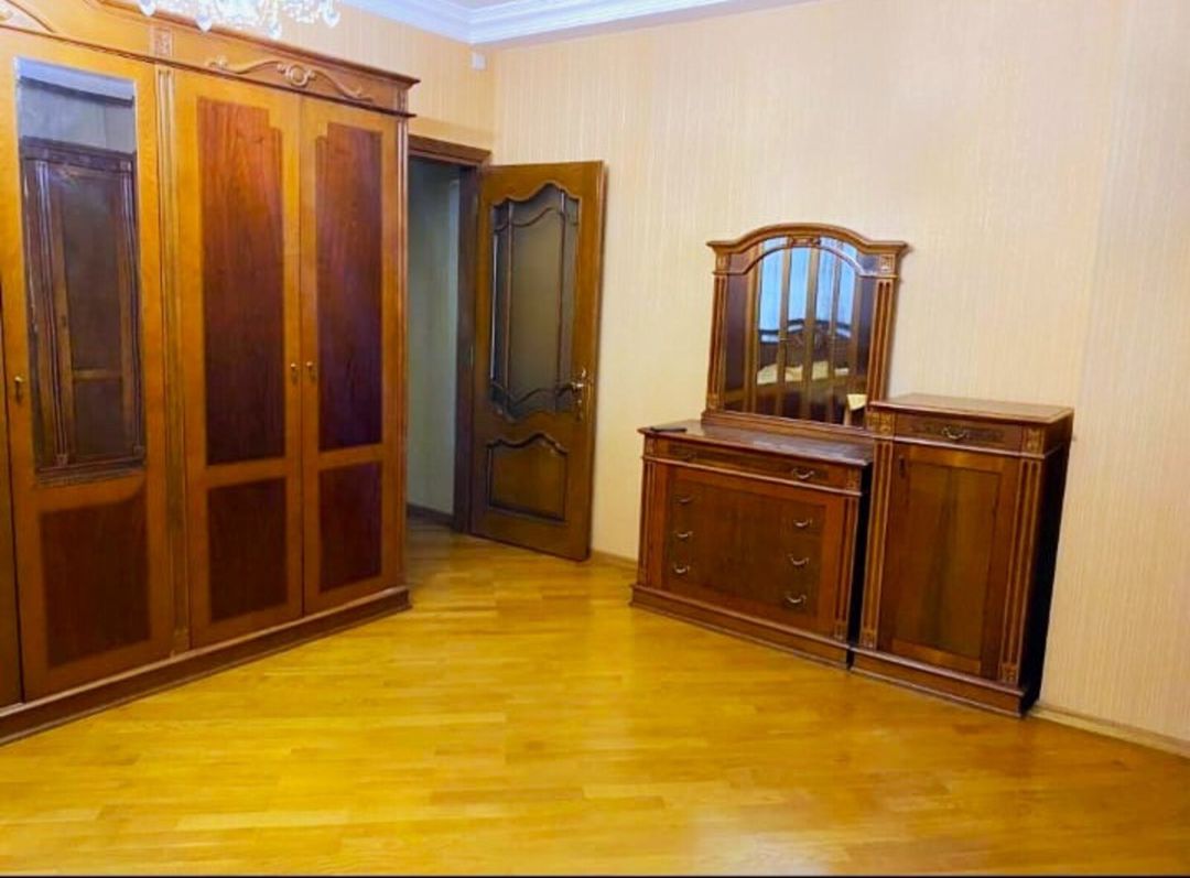 İcarəyə verilir 5 otaqlı yeni tikili 160 m² — Mənzil, Bakı (7)