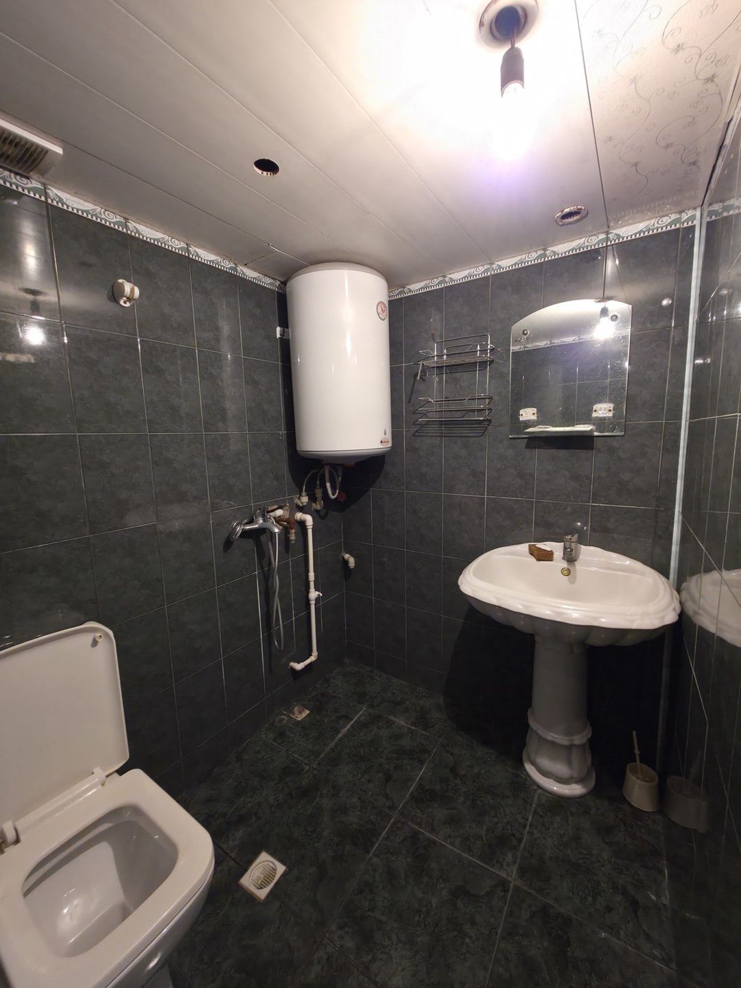 Satılır 2 otaqlı köhnə tikili 43 m² — Mənzil, Bakı (10)