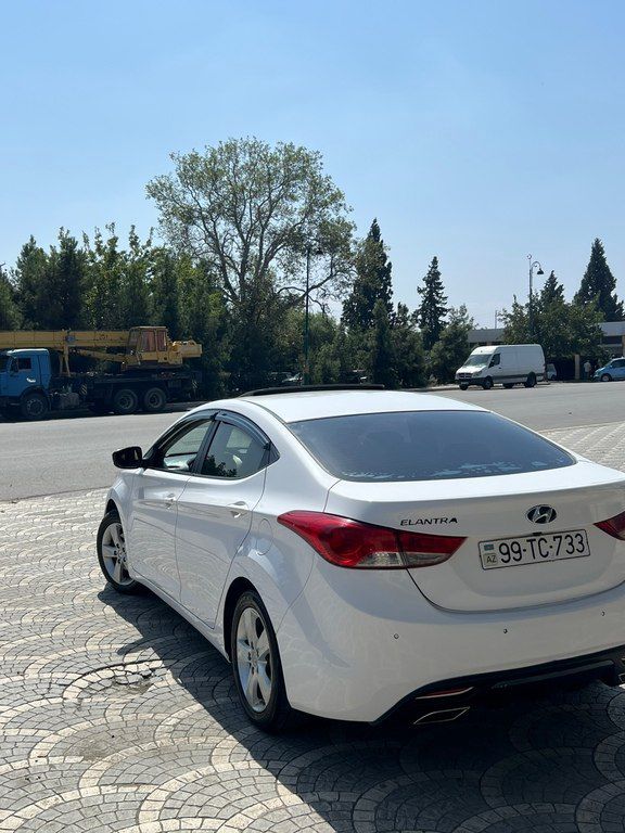 Hyundai Elantra, 1.8 L, 2012 il, 288 000 km — Avtomobillər, Gəncə (4)