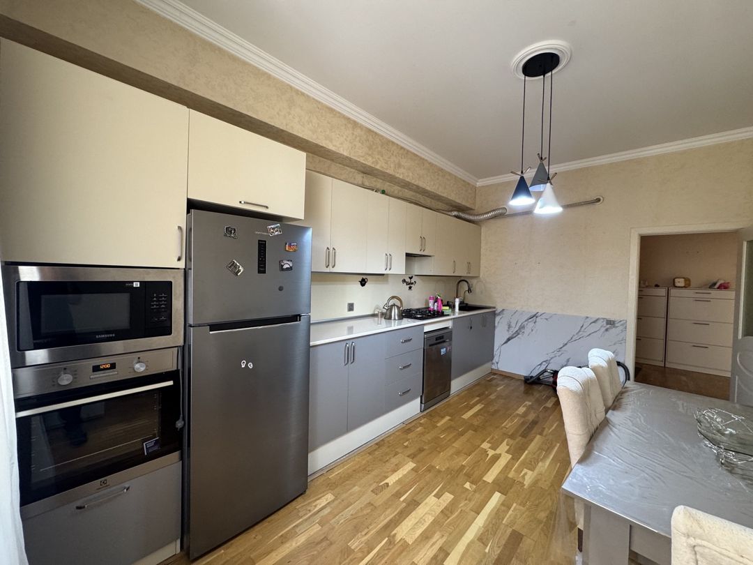 İcarəyə verilir 3 otaqlı yeni tikili 120 m² — Mənzil, Bakı (7)