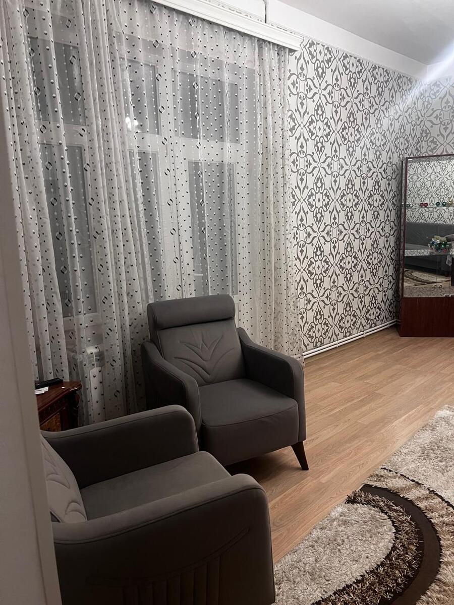 İcarəyə verilir 2 otaqlı köhnə tikili 85 m² — Mənzil, Bakı (5)
