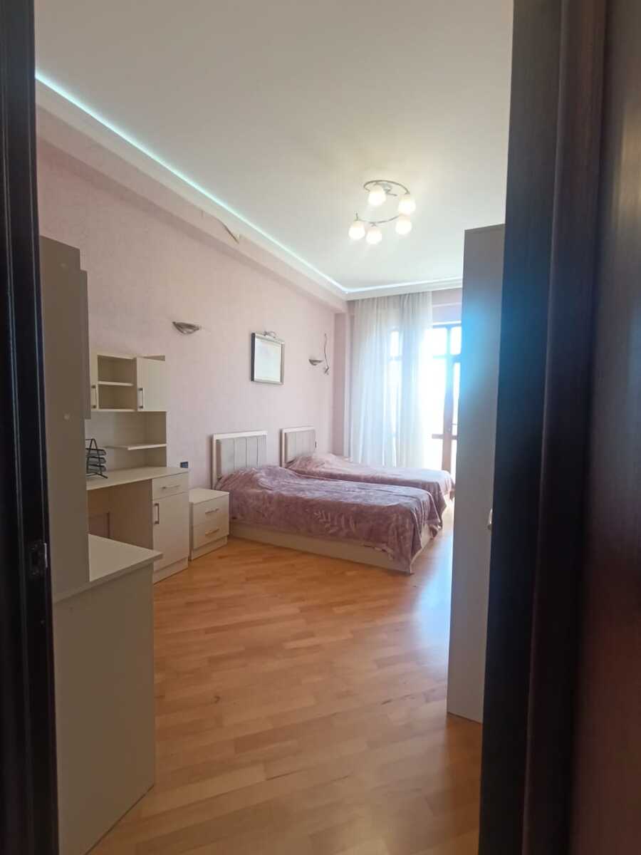 İcarəyə verilir 3 otaqlı yeni tikili 160 m² — Mənzil, Bakı (7)