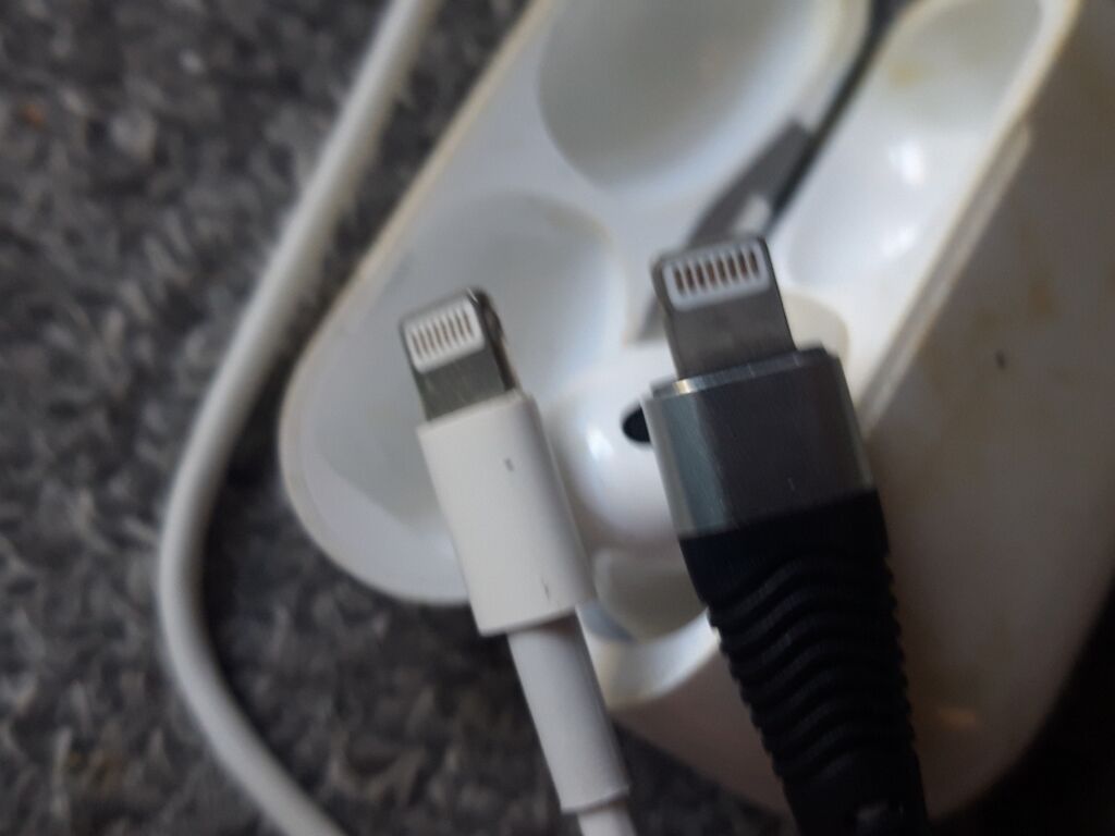 Iphone adpator 1 eded 2 eded kabel 1 eded nauşnik airbuds pro hamsı — Digər, Bakı (9)