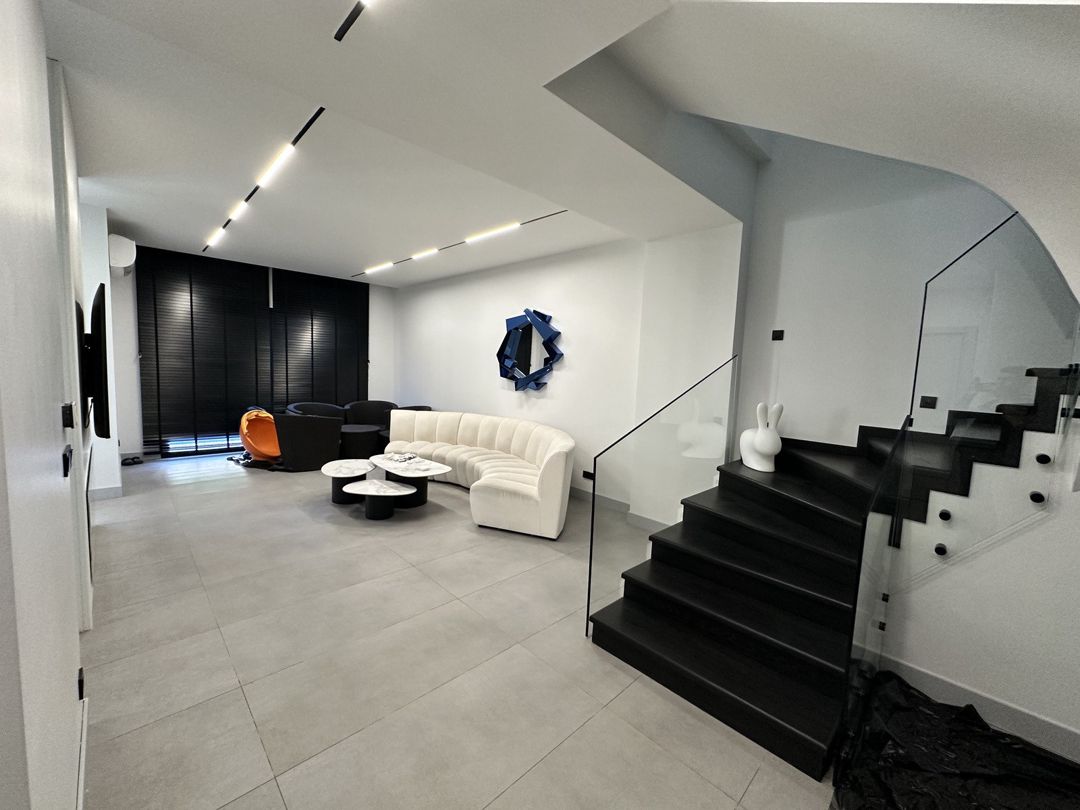 İcarəyə verilir 4 otaqlı həyət evi/bağ evi 200 m² — Ev, villa, Bakı (11)