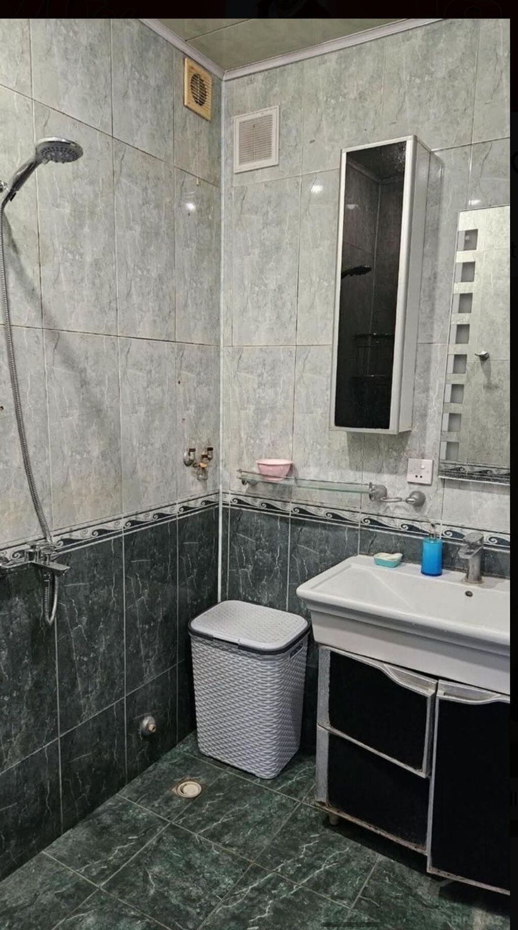 Xanım Tələbə Otaq yoldaşı axtarilir. 3xanim qalir 4cü tələbə — Mənzil, Ağsu (8)