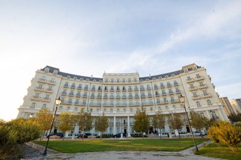 Satılır 2 otaqlı yeni tikili 102.4 m² — Bakı