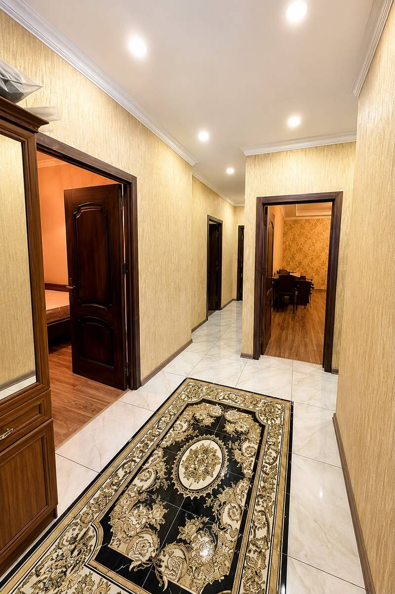 Satılır 5 otaqlı köhnə tikili 120 m² — Mənzil, Bakı (11)