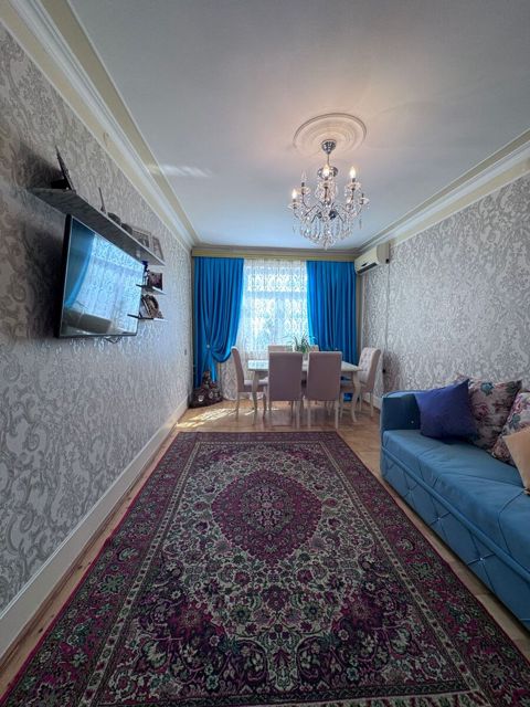 Satılır 3 otaqlı köhnə tikili 80 m² — Bakı
