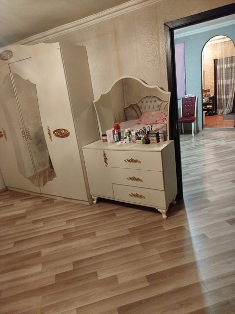 Həyət evi kirayə verilir, İnşaatçılar m — Bakı