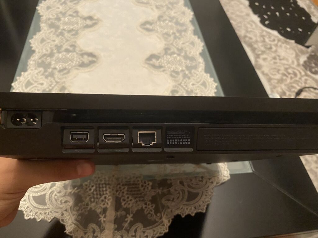 Sony PlayStation 4 Slim (PS4 Slim) oyun konsolu Xüsusiyyətlər — Oyun konsolları, Bakı (2)