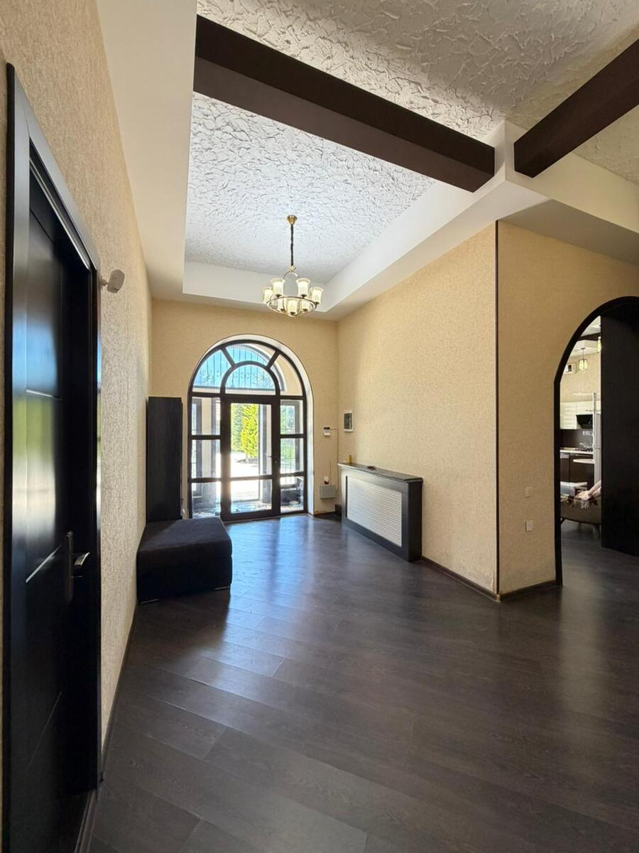 Satılır 4 otaqlı həyət evi/bağ evi 250 m² — Ev, villa, Bakı (11)