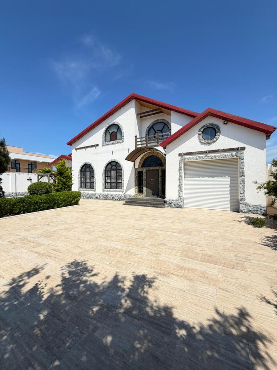 Satılır 4 otaqlı həyət evi/bağ evi 250 m² — Ev, villa, Bakı (3)