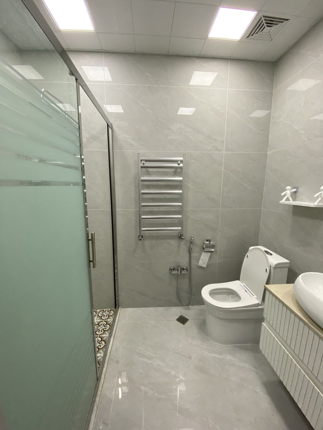 İcarəyə verilir 2 otaqlı yeni tikili 80 m² — Mənzil, Bakı (10)
