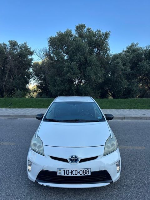 Toyota Prius, 1.8 L, 1.3 kWh, 2013 il, 289 682 km — Bakı