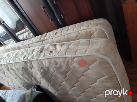 İki eded tek nefer lik yataq matrasi satilir İslenmisdir iki ededi 20