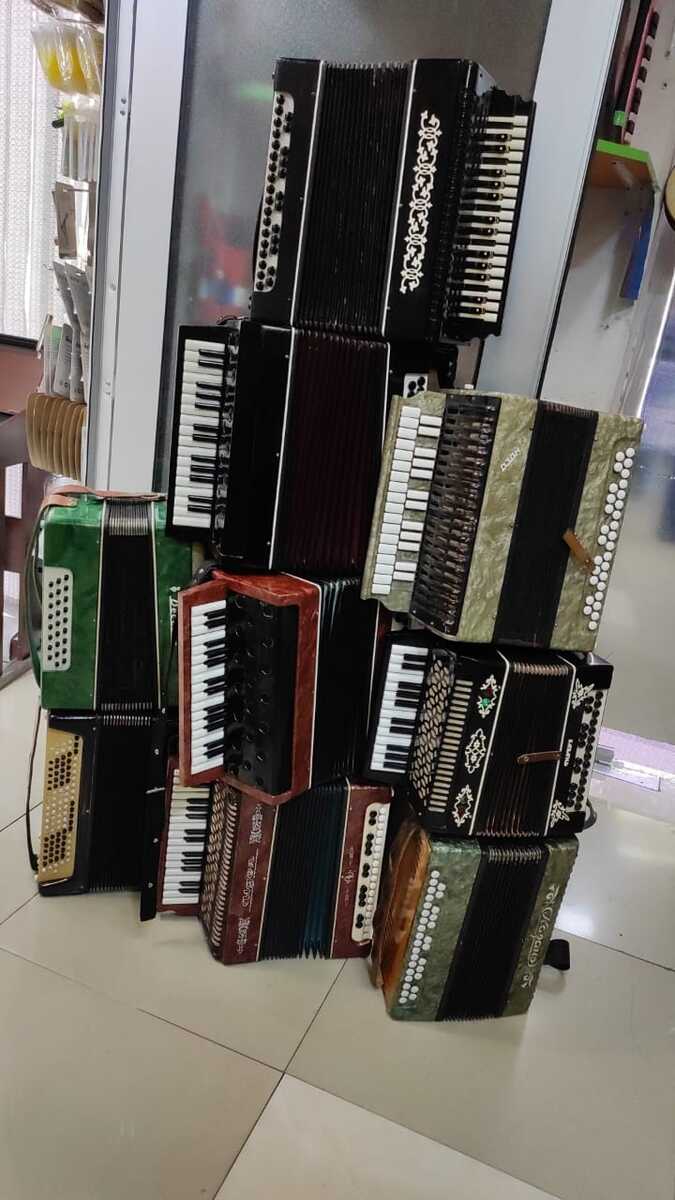 "Kazan" qarmonları — Musiqiə alətləri, Bakı (2)