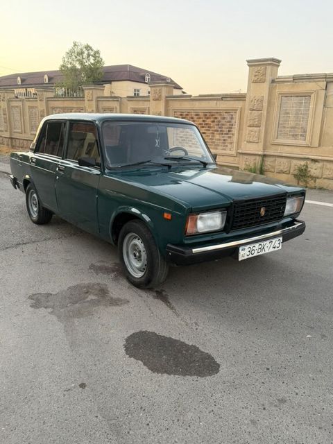 Lada (VAZ) 2107, 1.6 L, 2005 il, 250 000 km — Sabirabad