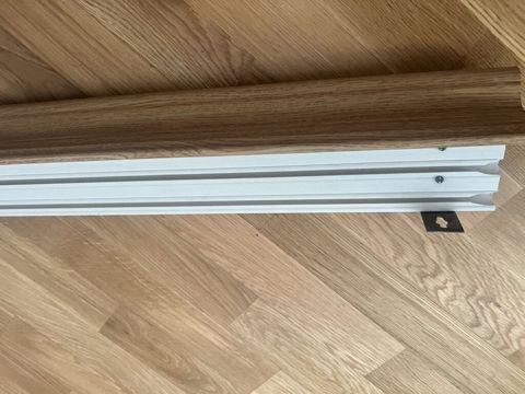 Karniz satılır Uzunluq 245 sm — Bakı
