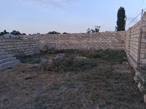 Həyət evi, Xaçmaz r — Bakı