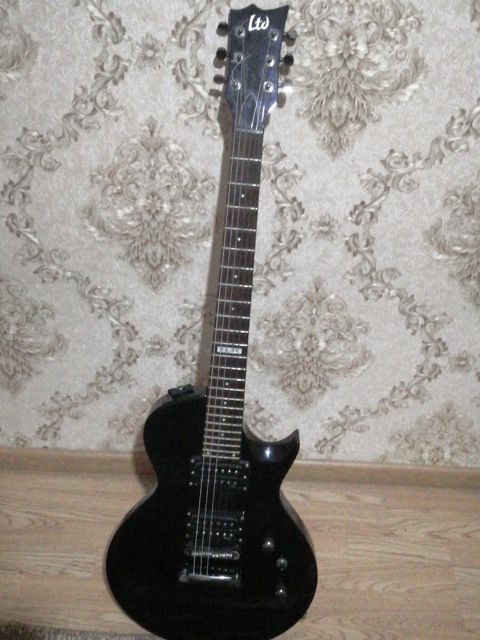 Elektron gitara — Bakı