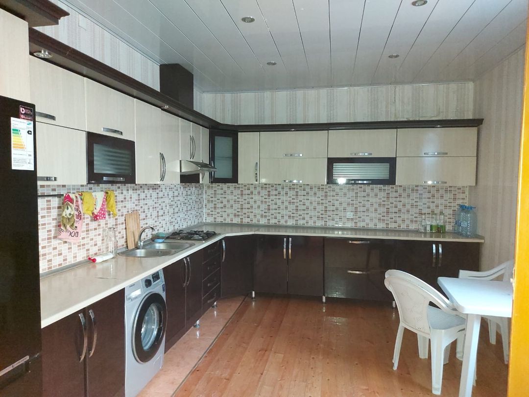 Satılır 5 otaqlı həyət evi/bağ evi 240 m² — Ev, villa, Bakı (4)