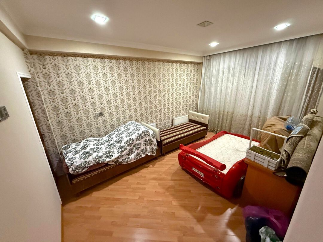 Satılır 12 otaqlı həyət evi/bağ evi 900 m² — Ev, villa, Bakı (11)