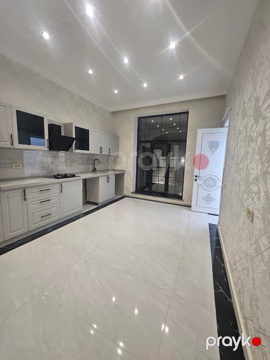 Satılır 4 otaqlı həyət evi/bağ evi 270 m² — Ev, villa, Bakı (7)