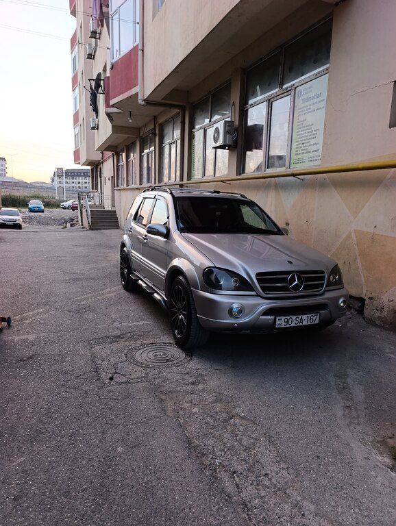 Mercedes ML 400 4MATIC, 4.0 L, 2003 il, 400 000 km — Avtomobillər, Bakı (6)