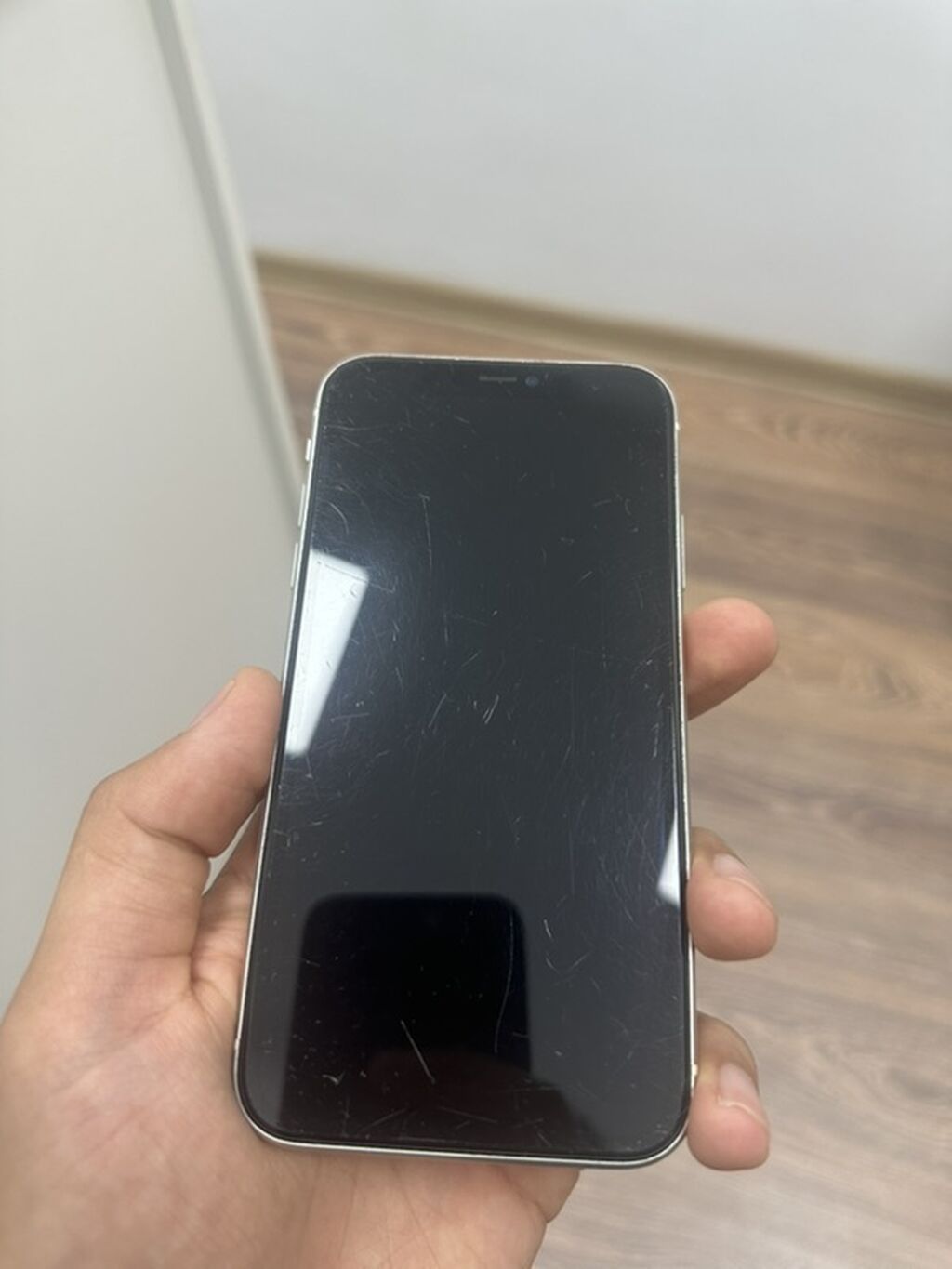 IPhone 11, Ağ, Face ID — Apple iPhone, Bakı (8)