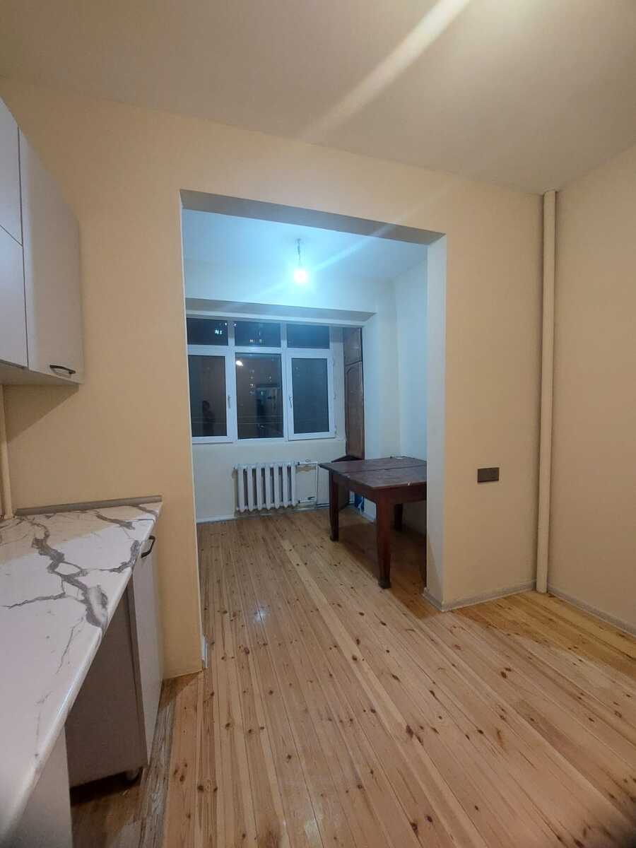 Satılır 2 otaqlı köhnə tikili 65 m² — Mənzil, Bakı (6)